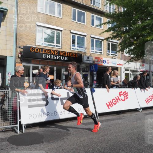 15.09.2024 - PSD Bank Halbmarathon Miley Keyser http://msf.ph/oto/7063669 15.09.2024 11:11:35 Ziel 485, 515, 516, 539, 548 meine-sportfotos.de