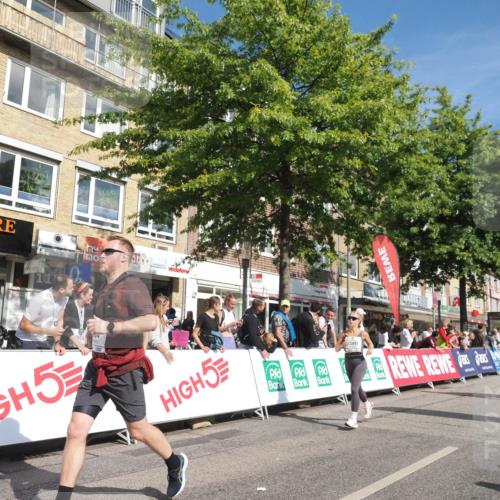 15.09.2024 - PSD Bank Halbmarathon Miley Keyser http://msf.ph/oto/7063706 15.09.2024 12:13:24 Ziel 1982, 2050, 2064, 2099, 2100, 2148, 2178, 2203, 2300, 2393, 3043, 3044, 3254, 3497 meine-sportfotos.de