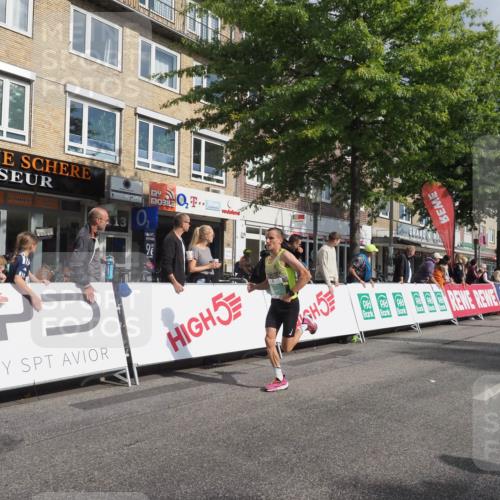 15.09.2024 - PSD Bank Halbmarathon Miley Keyser http://msf.ph/oto/7063755 15.09.2024 11:11:46 Ziel 485, 537, 539 meine-sportfotos.de