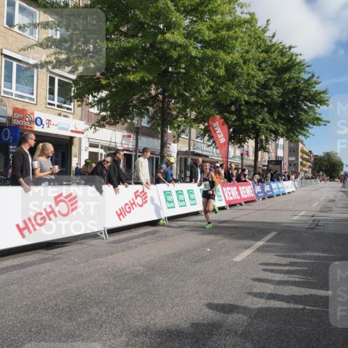 15.09.2024 - PSD Bank Halbmarathon Miley Keyser http://msf.ph/oto/7063766 15.09.2024 11:11:48 Ziel 485, 537, 539, 545 meine-sportfotos.de