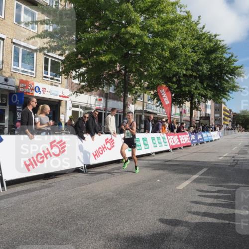 15.09.2024 - PSD Bank Halbmarathon Miley Keyser http://msf.ph/oto/7063780 15.09.2024 11:11:49 Ziel 485, 537, 539, 545 meine-sportfotos.de