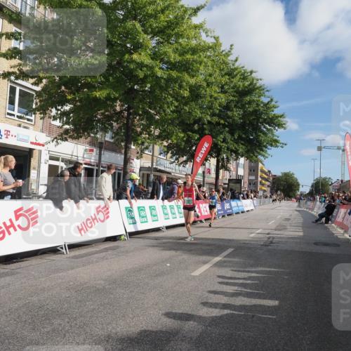 15.09.2024 - PSD Bank Halbmarathon Miley Keyser http://msf.ph/oto/7063807 15.09.2024 11:12:02 Ziel 503, 506, 530, 537, 545 meine-sportfotos.de