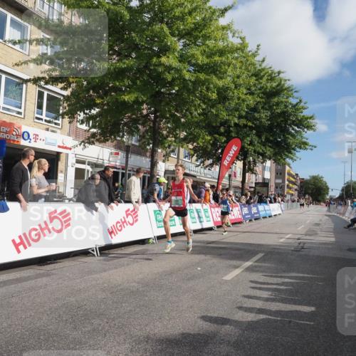 15.09.2024 - PSD Bank Halbmarathon Miley Keyser http://msf.ph/oto/7063812 15.09.2024 11:12:03 Ziel 503, 506, 530, 537, 545 meine-sportfotos.de