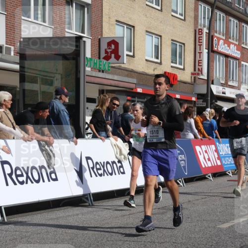 15.09.2024 - PSD Bank Halbmarathon Michael Strokosch http://msf.ph/oto/7063839 15.09.2024 11:53:03 Ziel 979, 1442, 1444, 1507, 1510, 1538, 1550, 1754, 1810, 1872, 2174, 2553, 2703 meine-sportfotos.de