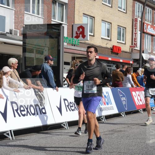 15.09.2024 - PSD Bank Halbmarathon Michael Strokosch http://msf.ph/oto/7063841 15.09.2024 11:53:03 Ziel 979, 1442, 1444, 1507, 1510, 1538, 1550, 1754, 1810, 1872, 2174, 2553, 2703 meine-sportfotos.de