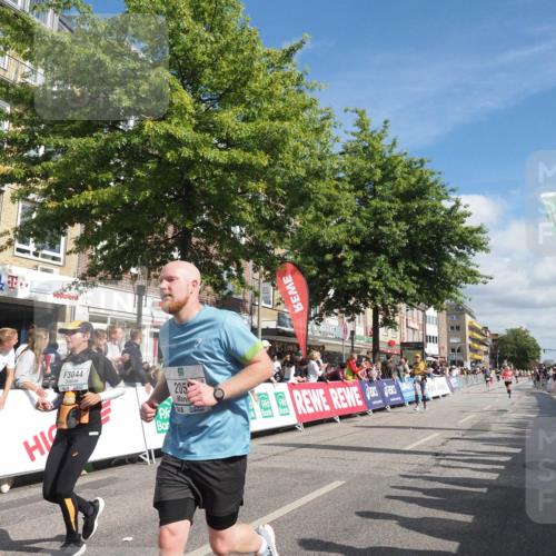 15.09.2024 - PSD Bank Halbmarathon Miley Keyser http://msf.ph/oto/7063844 15.09.2024 12:13:31 Ziel 2050, 2064, 2099, 2148, 2178, 2203, 3043, 3044, 3497, 3534 meine-sportfotos.de