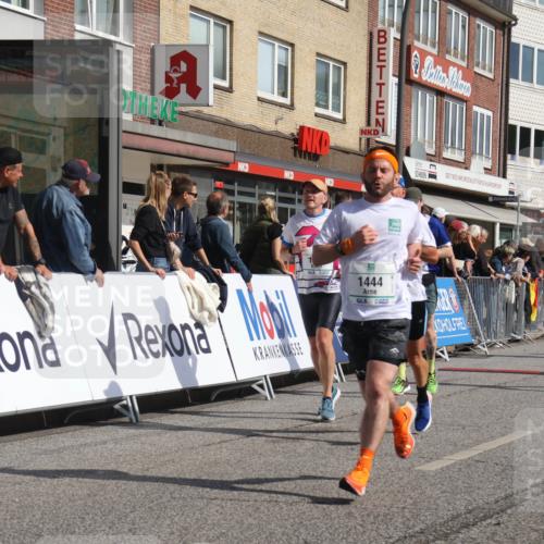 15.09.2024 - PSD Bank Halbmarathon Michael Strokosch http://msf.ph/oto/7063870 15.09.2024 11:53:08 Ziel 979, 1442, 1444, 1495, 1507, 1510, 1538, 1550, 1754, 1810, 1872, 1915, 2174, 2224, 2553, 2703 meine-sportfotos.de