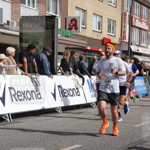 15.09.2024 - PSD Bank Halbmarathon Michael Strokosch http://msf.ph/oto/7063872 15.09.2024 11:53:08 Ziel 979, 1442, 1444, 1495, 1507, 1510, 1538, 1550, 1754, 1810, 1872, 1915, 2174, 2224, 2553, 2703 meine-sportfotos.de