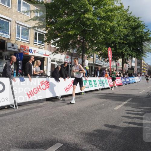 15.09.2024 - PSD Bank Halbmarathon Miley Keyser http://msf.ph/oto/7063873 15.09.2024 11:12:12 Ziel 503, 506, 526, 530 meine-sportfotos.de