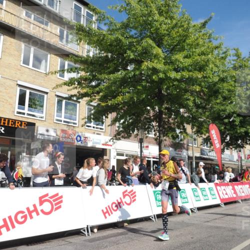15.09.2024 - PSD Bank Halbmarathon Miley Keyser http://msf.ph/oto/7063876 15.09.2024 12:13:34 Ziel 2050, 2064, 2099, 2148, 2178, 2203, 3043, 3044, 3497, 3534 meine-sportfotos.de