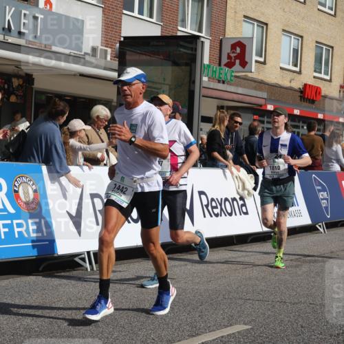15.09.2024 - PSD Bank Halbmarathon Michael Strokosch http://msf.ph/oto/7063884 15.09.2024 11:53:09 Ziel 979, 1442, 1444, 1495, 1507, 1510, 1538, 1550, 1810, 1872, 1915, 2174, 2224, 2553, 2571, 2703 meine-sportfotos.de