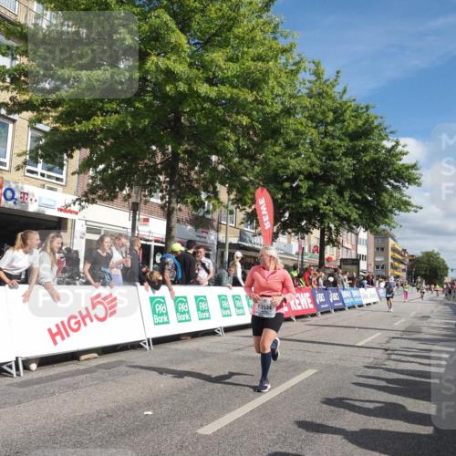 15.09.2024 - PSD Bank Halbmarathon Miley Keyser http://msf.ph/oto/7063905 15.09.2024 12:13:38 Ziel 1651, 1766, 2050, 2148, 2178, 3044, 3534 meine-sportfotos.de