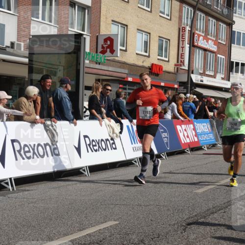 15.09.2024 - PSD Bank Halbmarathon Michael Strokosch http://msf.ph/oto/7063910 15.09.2024 11:53:12 Ziel 979, 1442, 1444, 1495, 1507, 1510, 1538, 1550, 1601, 1727, 1810, 1872, 1915, 2224, 2571, 2703, 2814 meine-sportfotos.de