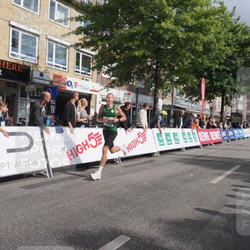 15.09.2024 - PSD Bank Halbmarathon Miley Keyser http://msf.ph/oto/7063911 15.09.2024 11:12:13 Ziel 503, 506, 526, 530 meine-sportfotos.de