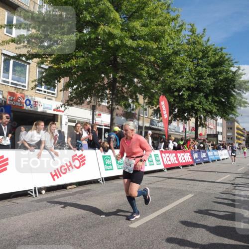 15.09.2024 - PSD Bank Halbmarathon Miley Keyser http://msf.ph/oto/7063918 15.09.2024 12:13:38 Ziel 1651, 1766, 2050, 2148, 2178, 3044, 3534 meine-sportfotos.de