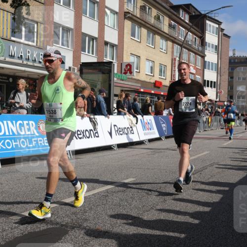 15.09.2024 - PSD Bank Halbmarathon Michael Strokosch http://msf.ph/oto/7063923 15.09.2024 11:53:14 Ziel 979, 1442, 1444, 1495, 1507, 1538, 1550, 1601, 1727, 1810, 1872, 1915, 1925, 2224, 2571, 2703, 2814 meine-sportfotos.de