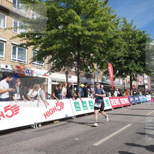 15.09.2024 - PSD Bank Halbmarathon Miley Keyser http://msf.ph/oto/7063927 15.09.2024 12:13:44 Ziel 1651, 1766, 3031, 3076, 3197, 3534, 3539 meine-sportfotos.de