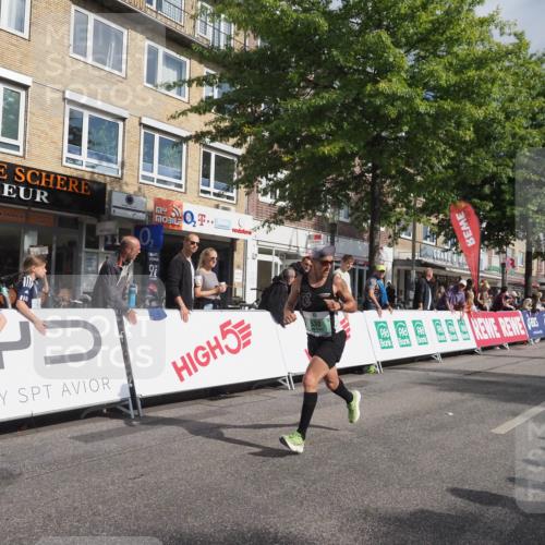 15.09.2024 - PSD Bank Halbmarathon Miley Keyser http://msf.ph/oto/7063942 15.09.2024 11:12:16 Ziel 498, 503, 506, 526, 530 meine-sportfotos.de