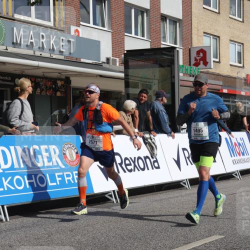 15.09.2024 - PSD Bank Halbmarathon Michael Strokosch http://msf.ph/oto/7063944 15.09.2024 11:53:17 Ziel 1442, 1444, 1495, 1507, 1538, 1601, 1727, 1810, 1872, 1915, 1925, 2224, 2499, 2571, 2703, 2753, 2814 meine-sportfotos.de