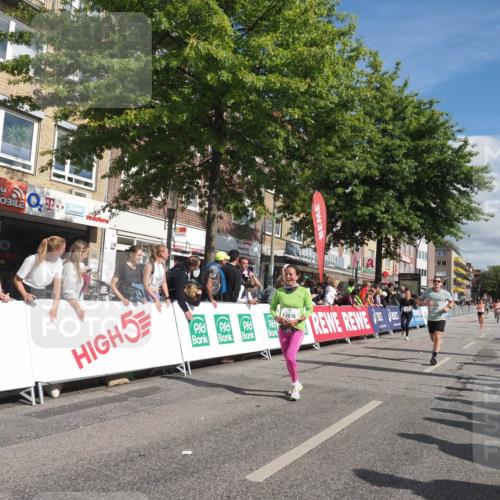 15.09.2024 - PSD Bank Halbmarathon Miley Keyser http://msf.ph/oto/7063973 15.09.2024 12:13:48 Ziel 1651, 1766, 2367, 3031, 3076, 3197, 3539 meine-sportfotos.de