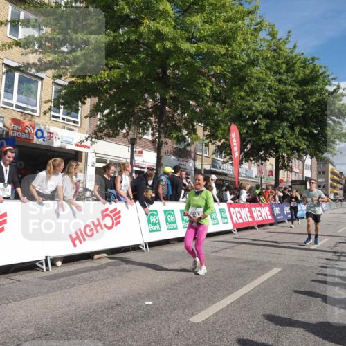 15.09.2024 - PSD Bank Halbmarathon Miley Keyser http://msf.ph/oto/7063983 15.09.2024 12:13:49 Ziel 1651, 1766, 2367, 3031, 3076, 3197, 3539 meine-sportfotos.de