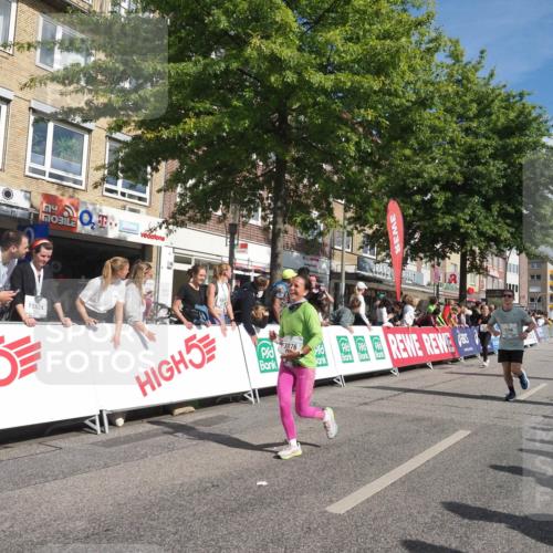 15.09.2024 - PSD Bank Halbmarathon Miley Keyser http://msf.ph/oto/7063991 15.09.2024 12:13:49 Ziel 1651, 1766, 2367, 3031, 3076, 3197, 3539 meine-sportfotos.de