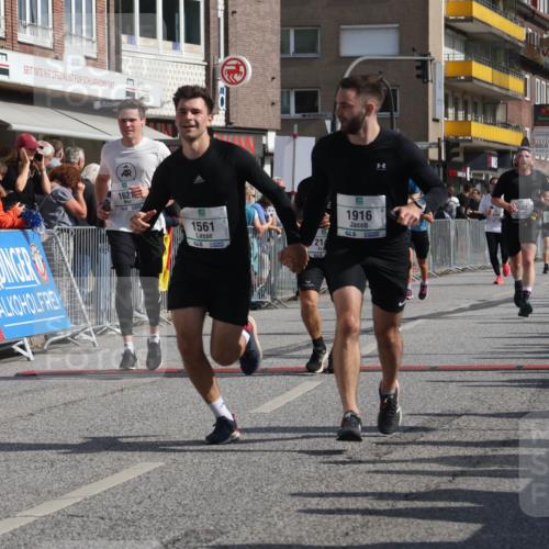 15.09.2024 - PSD Bank Halbmarathon Michael Strokosch http://msf.ph/oto/7064031 15.09.2024 11:53:31 Ziel 1295, 1503, 1561, 1601, 1621, 1727, 1916, 1925, 2146, 2499, 2753, 2814, 2815 meine-sportfotos.de