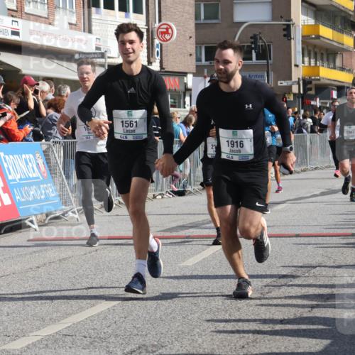 15.09.2024 - PSD Bank Halbmarathon Michael Strokosch http://msf.ph/oto/7064034 15.09.2024 11:53:31 Ziel 1295, 1503, 1561, 1601, 1621, 1727, 1916, 1925, 2146, 2499, 2753, 2814, 2815 meine-sportfotos.de