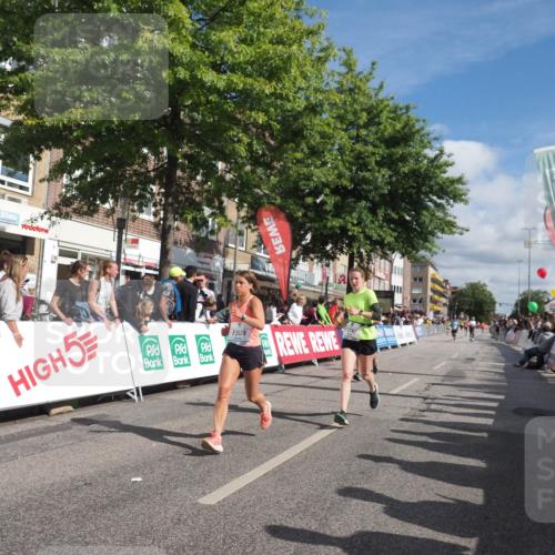 15.09.2024 - PSD Bank Halbmarathon Miley Keyser http://msf.ph/oto/7064061 15.09.2024 12:13:56 Ziel 1651, 1766, 2144, 2367, 3031, 3076, 3139, 3197, 3539 meine-sportfotos.de