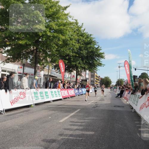 15.09.2024 - PSD Bank Halbmarathon Miley Keyser http://msf.ph/oto/7064076 15.09.2024 11:12:36 Ziel 498, 509, 528, 534, 566, 838, 841 meine-sportfotos.de