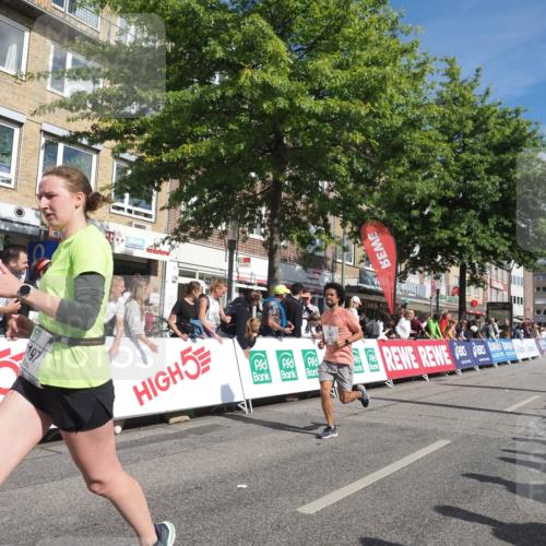 15.09.2024 - PSD Bank Halbmarathon Miley Keyser http://msf.ph/oto/7064086 15.09.2024 12:13:57 Ziel 1651, 1766, 2144, 2367, 3031, 3076, 3139, 3197, 3539 meine-sportfotos.de