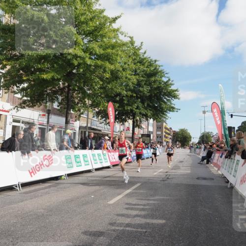 15.09.2024 - PSD Bank Halbmarathon Miley Keyser http://msf.ph/oto/7064098 15.09.2024 11:12:36 Ziel 498, 509, 528, 534, 566, 838, 841 meine-sportfotos.de