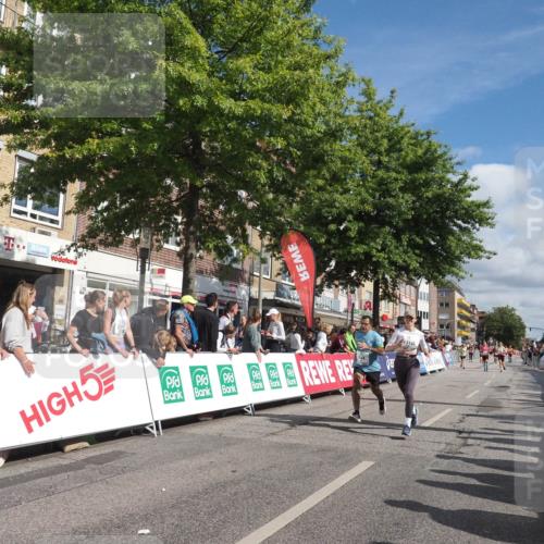 15.09.2024 - PSD Bank Halbmarathon Miley Keyser http://msf.ph/oto/7064127 15.09.2024 12:14:04 Ziel 2144, 2262, 2367, 2728, 2758, 3031, 3120, 3139, 3197, 3539 meine-sportfotos.de