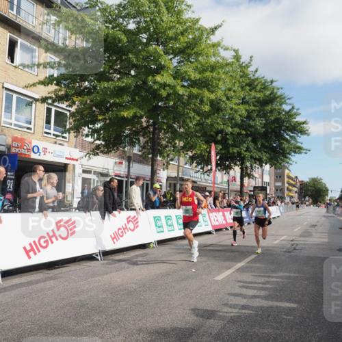 15.09.2024 - PSD Bank Halbmarathon Miley Keyser http://msf.ph/oto/7064138 15.09.2024 11:12:37 Ziel 498, 509, 528, 534, 554, 566, 838, 841 meine-sportfotos.de