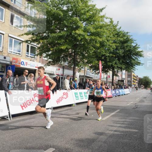 15.09.2024 - PSD Bank Halbmarathon Miley Keyser http://msf.ph/oto/7064160 15.09.2024 11:12:38 Ziel 498, 509, 528, 534, 554, 566, 838, 841 meine-sportfotos.de