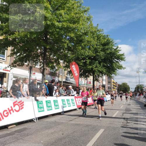 15.09.2024 - PSD Bank Halbmarathon Miley Keyser http://msf.ph/oto/7064166 15.09.2024 12:14:12 Ziel 2144, 2262, 2728, 2758, 3058, 3062, 3120, 3139, 3228, 3244, 3429, 3557 meine-sportfotos.de