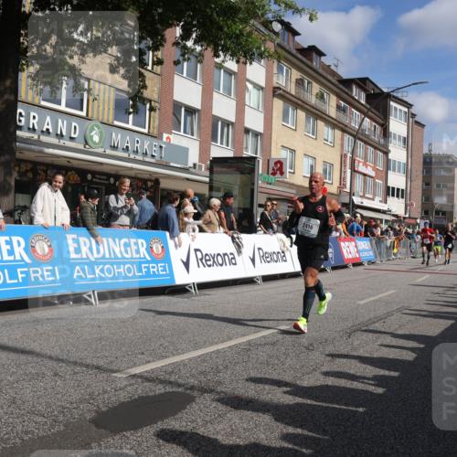 15.09.2024 - PSD Bank Halbmarathon Michael Strokosch http://msf.ph/oto/7064175 15.09.2024 11:53:53 Ziel 1267, 1506, 1537, 1638, 1669, 1807, 1923, 1995, 2416, 2498, 2516, 2706 meine-sportfotos.de