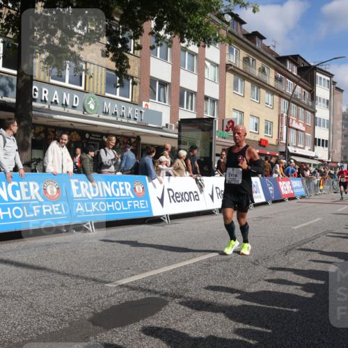 15.09.2024 - PSD Bank Halbmarathon Michael Strokosch http://msf.ph/oto/7064177 15.09.2024 11:53:53 Ziel 1267, 1506, 1537, 1638, 1669, 1807, 1923, 1995, 2416, 2498, 2516, 2706 meine-sportfotos.de