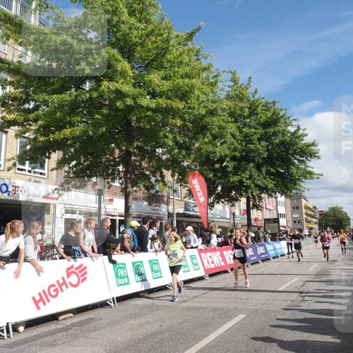 15.09.2024 - PSD Bank Halbmarathon Miley Keyser http://msf.ph/oto/7064198 15.09.2024 12:14:14 Ziel 2144, 2262, 2728, 2758, 3058, 3062, 3120, 3139, 3228, 3244, 3429, 3557 meine-sportfotos.de