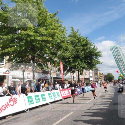 15.09.2024 - PSD Bank Halbmarathon Miley Keyser http://msf.ph/oto/7064228 15.09.2024 12:14:16 Ziel 1996, 2144, 2262, 2728, 2758, 3058, 3062, 3120, 3139, 3228, 3244, 3429, 3557 meine-sportfotos.de