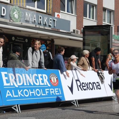 15.09.2024 - PSD Bank Halbmarathon Michael Strokosch http://msf.ph/oto/7064232 15.09.2024 11:54:03 Ziel 1537, 1807, 1976, 1995, 2416, 2706, 2757 meine-sportfotos.de