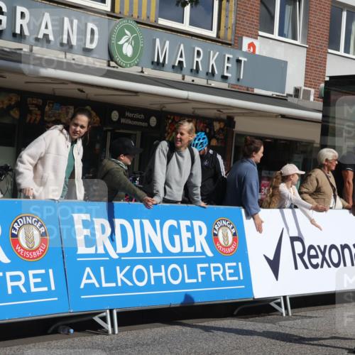 15.09.2024 - PSD Bank Halbmarathon Michael Strokosch http://msf.ph/oto/7064235 15.09.2024 11:54:03 Ziel 1537, 1807, 1976, 1995, 2416, 2706, 2757 meine-sportfotos.de
