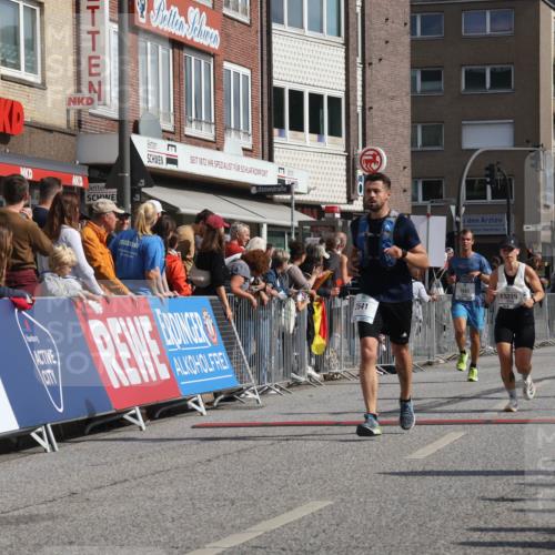 15.09.2024 - PSD Bank Halbmarathon Michael Strokosch http://msf.ph/oto/7064251 15.09.2024 11:54:12 Ziel 1681, 1976, 2541, 2706, 2733, 2757, 3229 meine-sportfotos.de