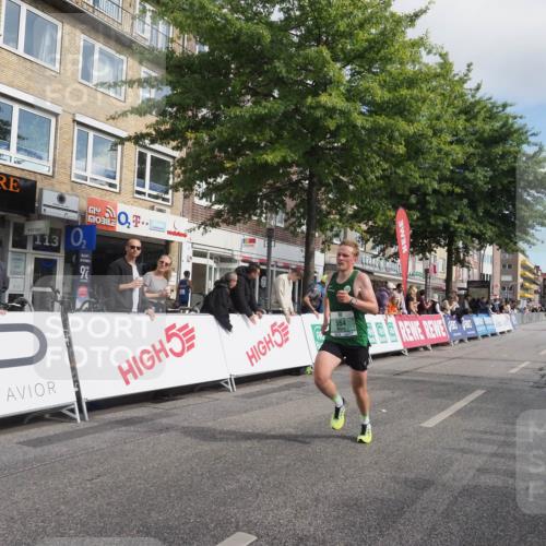 15.09.2024 - PSD Bank Halbmarathon Miley Keyser http://msf.ph/oto/7064252 15.09.2024 11:12:53 Ziel 517, 547, 554 meine-sportfotos.de