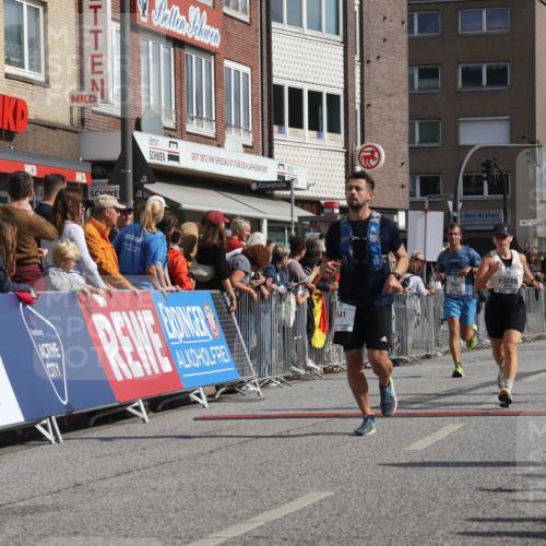 15.09.2024 - PSD Bank Halbmarathon Michael Strokosch http://msf.ph/oto/7064253 15.09.2024 11:54:12 Ziel 1681, 1976, 2541, 2706, 2733, 2757, 3229 meine-sportfotos.de