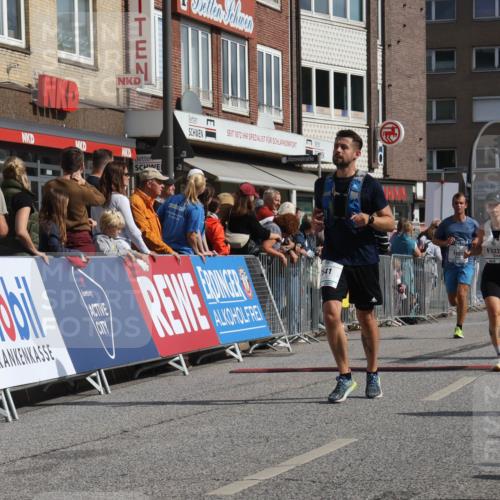 15.09.2024 - PSD Bank Halbmarathon Michael Strokosch http://msf.ph/oto/7064257 15.09.2024 11:54:13 Ziel 1681, 1770, 1976, 2541, 2706, 2733, 2757, 3229 meine-sportfotos.de