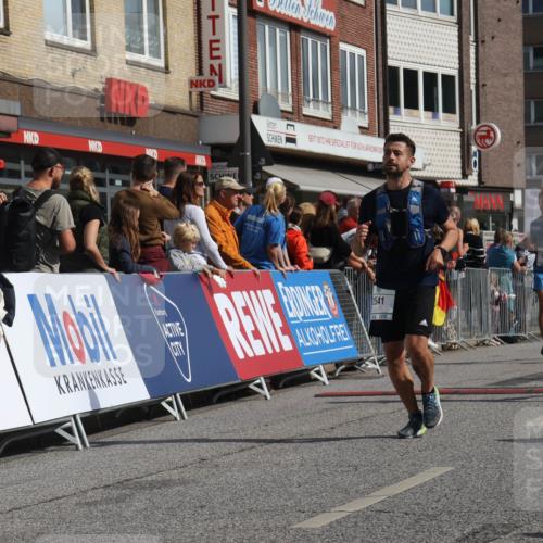 15.09.2024 - PSD Bank Halbmarathon Michael Strokosch http://msf.ph/oto/7064260 15.09.2024 11:54:13 Ziel 1681, 1770, 1976, 2541, 2706, 2733, 2757, 3229 meine-sportfotos.de