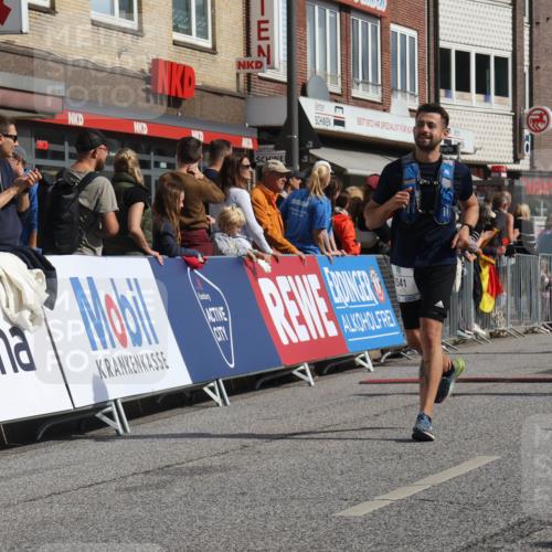 15.09.2024 - PSD Bank Halbmarathon Michael Strokosch http://msf.ph/oto/7064263 15.09.2024 11:54:13 Ziel 1681, 1770, 1976, 2541, 2706, 2733, 2757, 3229 meine-sportfotos.de