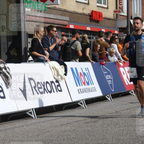 15.09.2024 - PSD Bank Halbmarathon Michael Strokosch http://msf.ph/oto/7064266 15.09.2024 11:54:14 Ziel 1681, 1770, 1976, 2541, 2733, 2757, 3229 meine-sportfotos.de