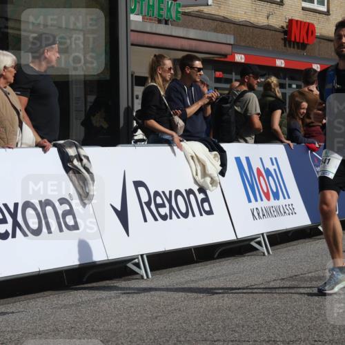 15.09.2024 - PSD Bank Halbmarathon Michael Strokosch http://msf.ph/oto/7064271 15.09.2024 11:54:14 Ziel 1681, 1770, 1976, 2541, 2733, 2757, 3229 meine-sportfotos.de